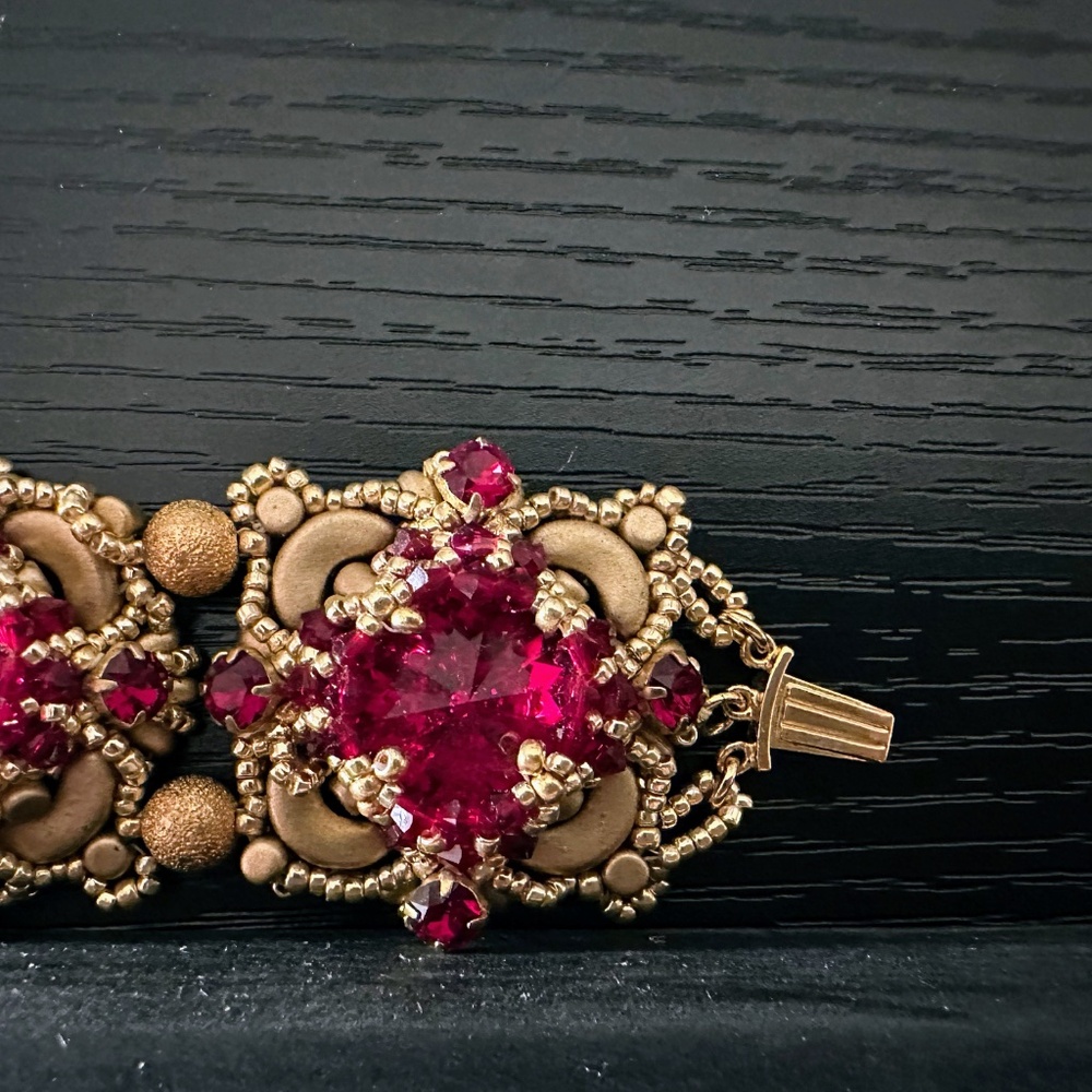 Hand Made Heavily Beaded Ruby Red and Gold Rivoli Bracelet - Picture 3 of 6